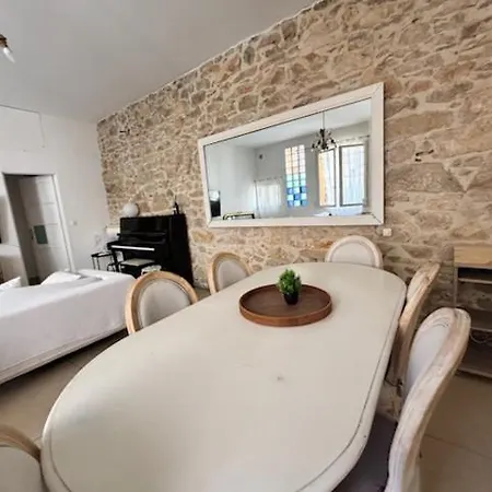 Centre-ville Appartement *