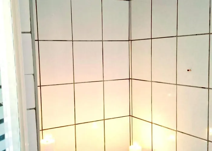 Bel Appartement 2 Chambres Au Calme Centre Arenes Appartamento *